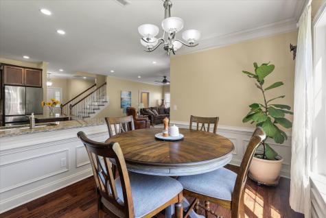1904 Chestnut Oak Lane Charleston SC 29414