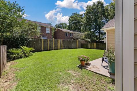 1904 Chestnut Oak Lane Charleston SC 29414