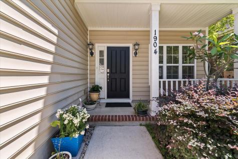1904 Chestnut Oak Lane Charleston SC 29414