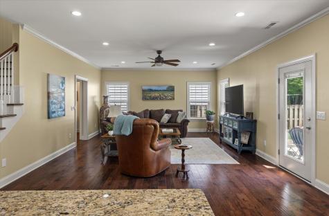 1904 Chestnut Oak Lane Charleston SC 29414