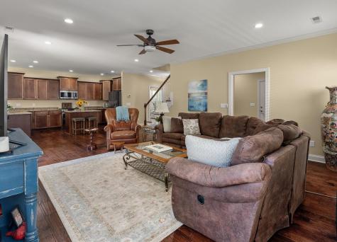 1904 Chestnut Oak Lane Charleston SC 29414
