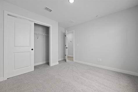 1043 Boyington Hollywood SC 29449