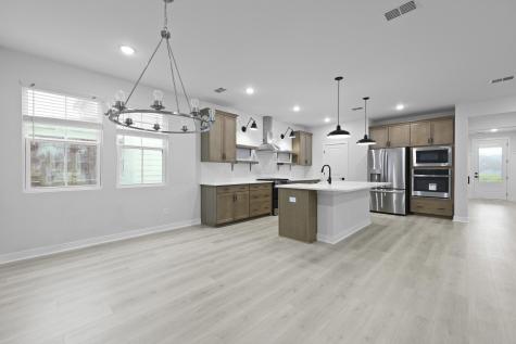 1043 Boyington Hollywood SC 29449
