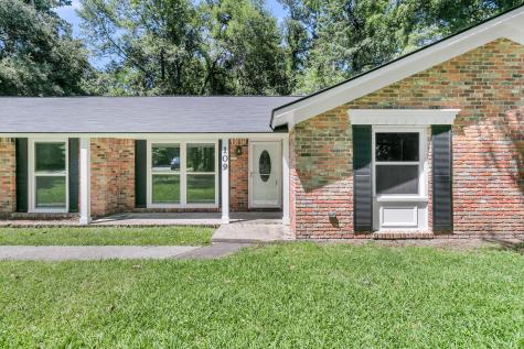 109 Halcyon Road Summerville SC 29483