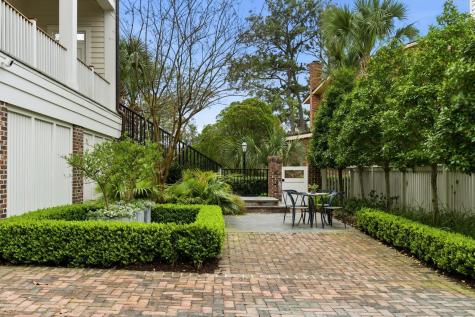 72 Halsey Boulevard Charleston SC 29401