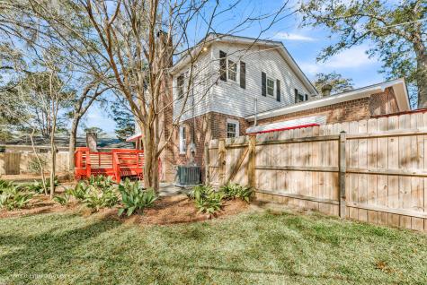 621 Fort Johnson Road Charleston SC 29412