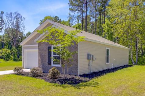 407 Spruce Ivy Street Moncks Corner SC 29461