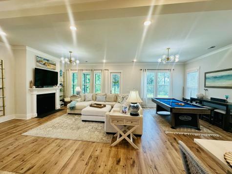 606 White Cap Court Charleston SC 29492
