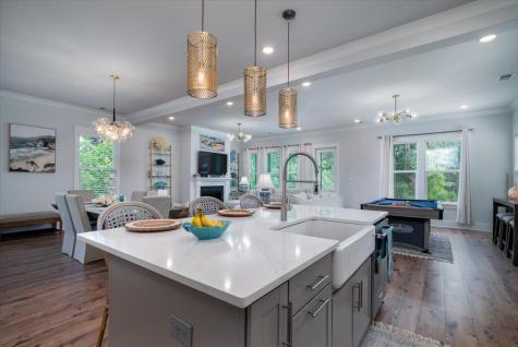606 White Cap Court Charleston SC 29492