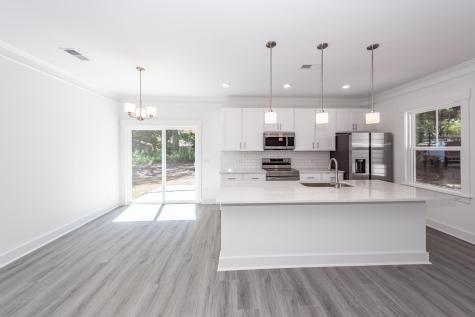 1413 Iroquois Street North Charleston SC 29405