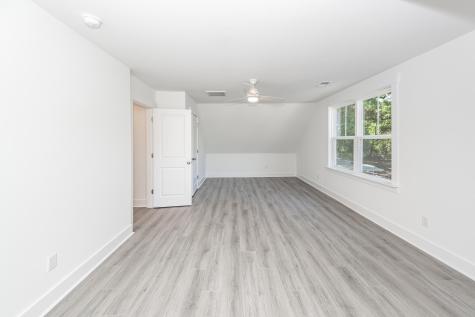 1413 Iroquois Street North Charleston SC 29405