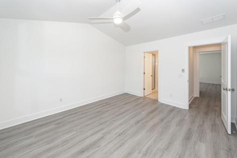 1413 Iroquois Street North Charleston SC 29405