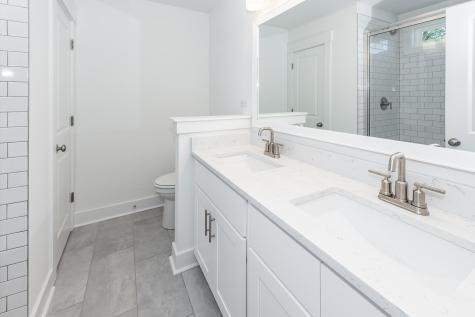 1413 Iroquois Street North Charleston SC 29405