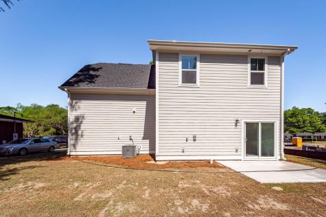 1413 Iroquois Street North Charleston SC 29405
