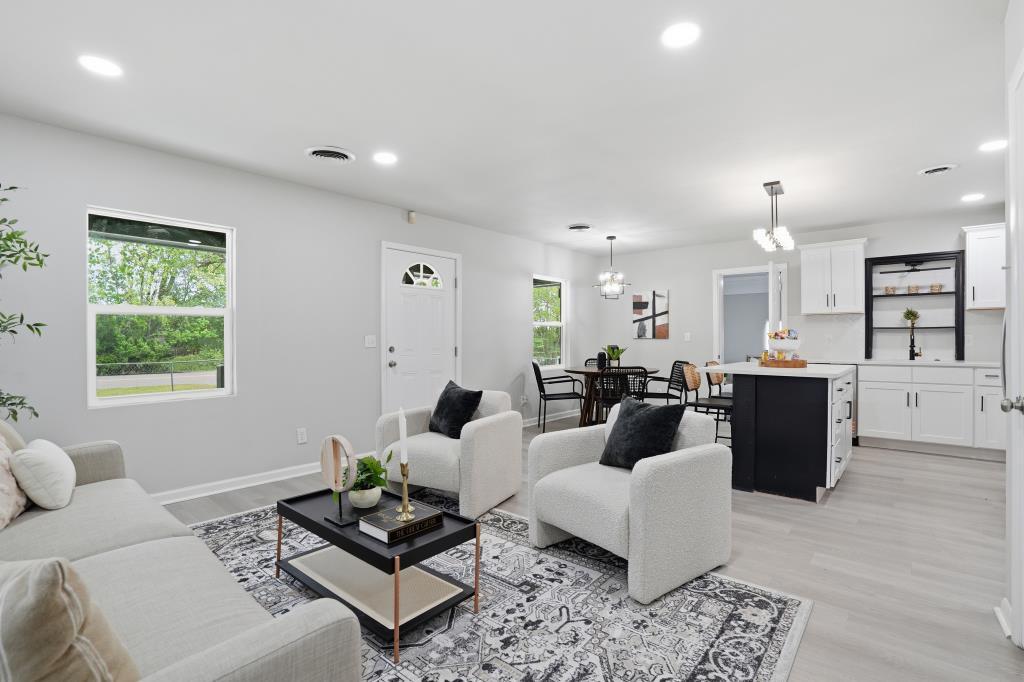 2670 Louise Drive North Charleston SC 29405