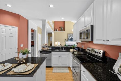 533 Pointe Of Oaks Road Summerville SC 29485