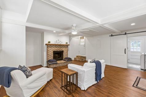 20 Huguenot Avenue Charleston SC 29407