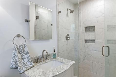 20 Huguenot Avenue Charleston SC 29407