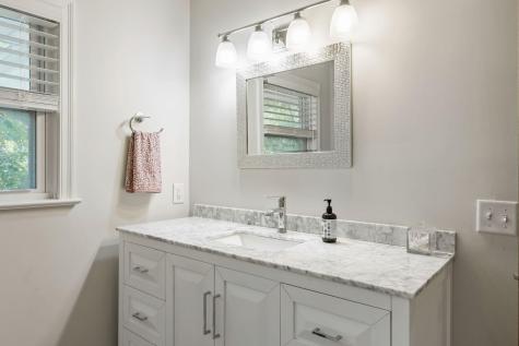 20 Huguenot Avenue Charleston SC 29407
