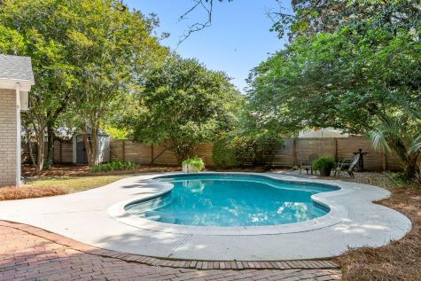 20 Huguenot Avenue Charleston SC 29407