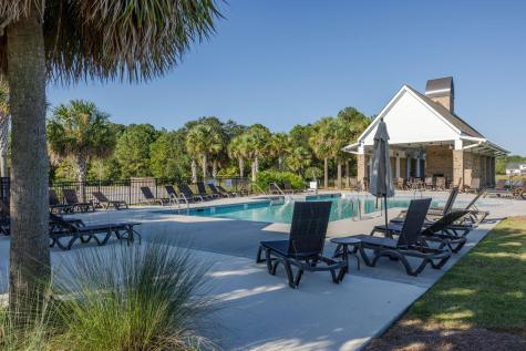 1069 Pigeon Point Johns Island SC 29455