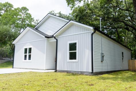 4122 Blanton Street North Charleston SC 29405