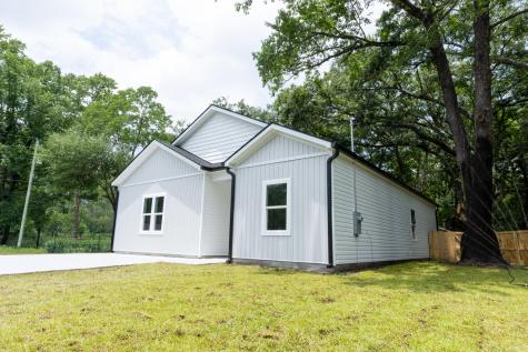 4122 Blanton Street North Charleston SC 29405