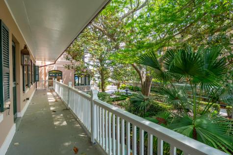 25 East Battery Street Charleston SC 29401