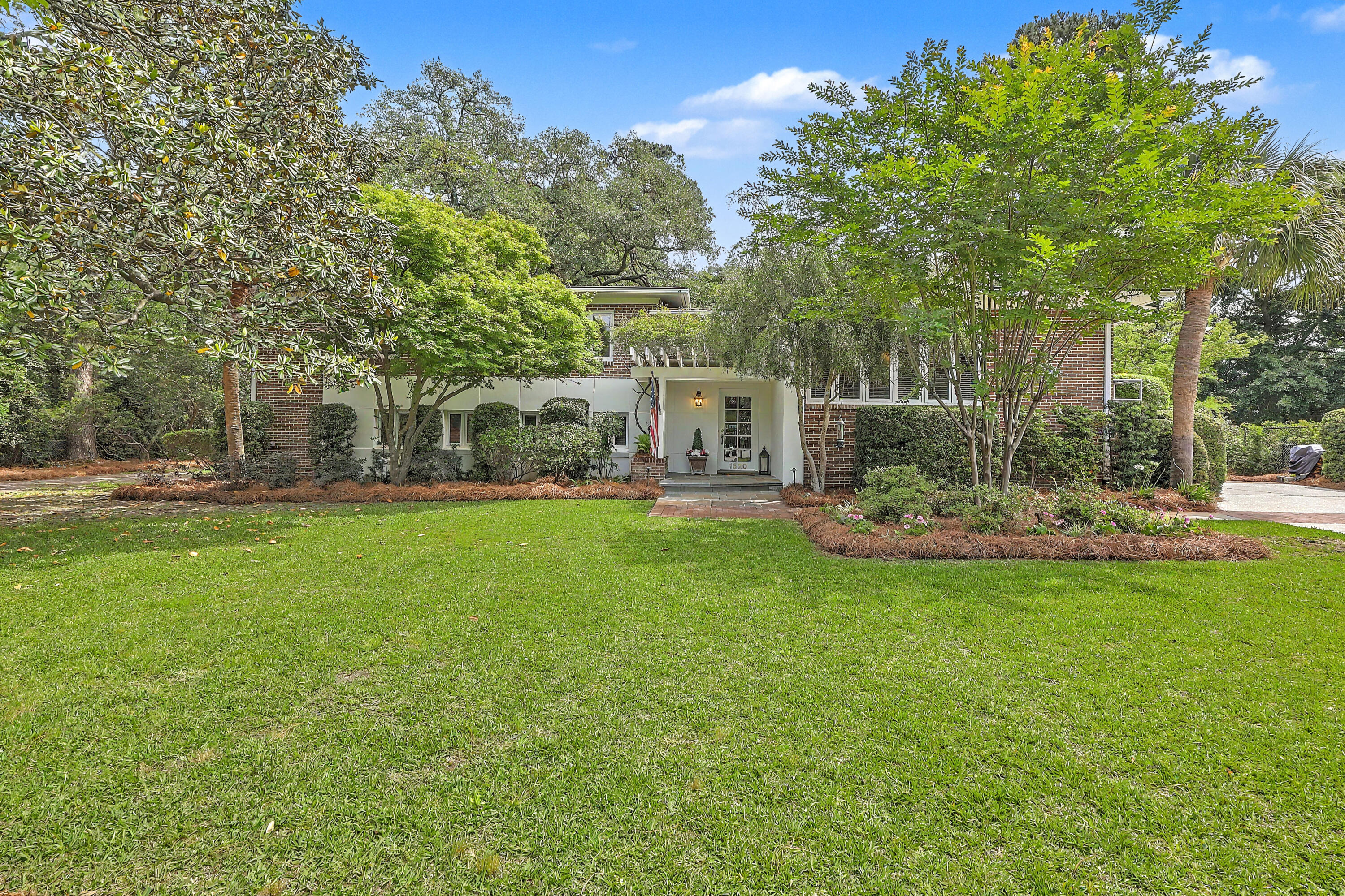 1520 Fairway Drive Charleston SC 29412