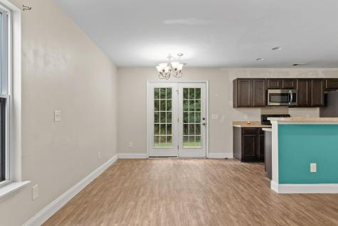 121 Coosawatchie Street Summerville SC 29485