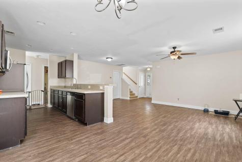 121 Coosawatchie Street Summerville SC 29485