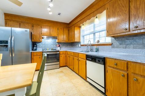 240 Groomsville Road Moncks Corner SC 29461