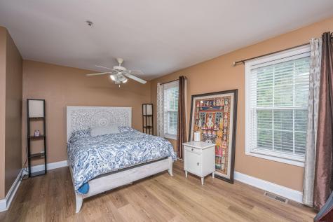 4933 Lake Palmetto Lane North Charleston SC 29418