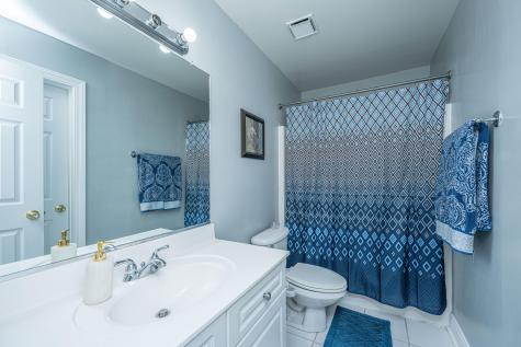 4933 Lake Palmetto Lane North Charleston SC 29418