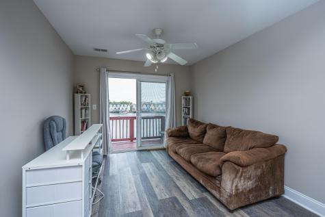 4933 Lake Palmetto Lane North Charleston SC 29418