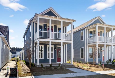 743 Blueway Avenue Summerville SC 29486