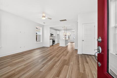 743 Blueway Avenue Summerville SC 29486