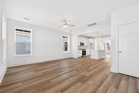 743 Blueway Avenue Summerville SC 29486