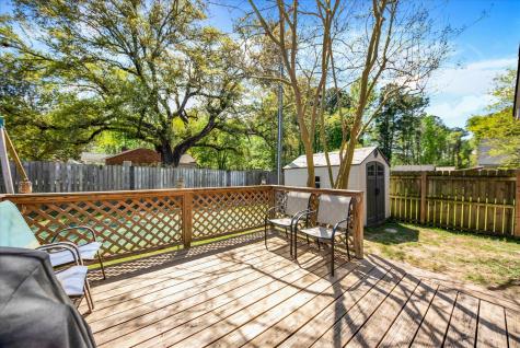 1017 Tj Lane Summerville SC 29486