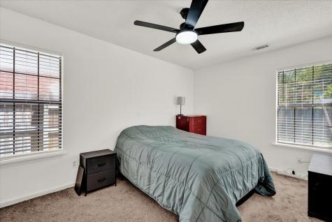 1017 Tj Lane Summerville SC 29486