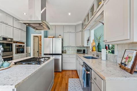 2453 Vaucluse Road Charleston SC 29414