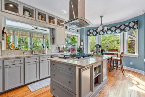 2453 Vaucluse Road Charleston SC 29414