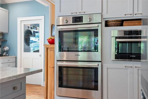 2453 Vaucluse Road Charleston SC 29414