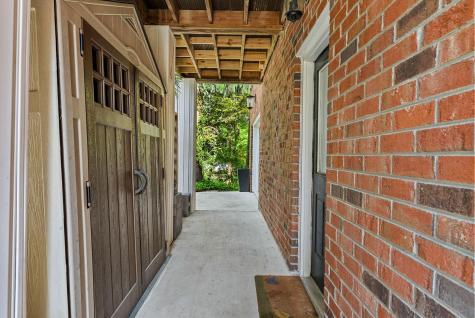 2453 Vaucluse Road Charleston SC 29414