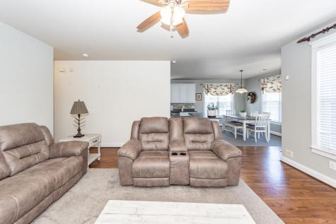 400 Hydrangea Street Summerville SC 29483