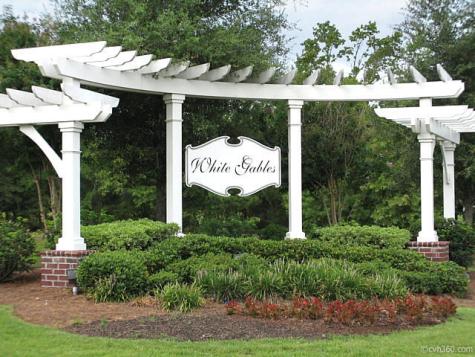 400 Hydrangea Street Summerville SC 29483