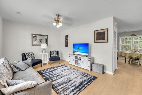 2491 Realm Street North Charleston SC 29406