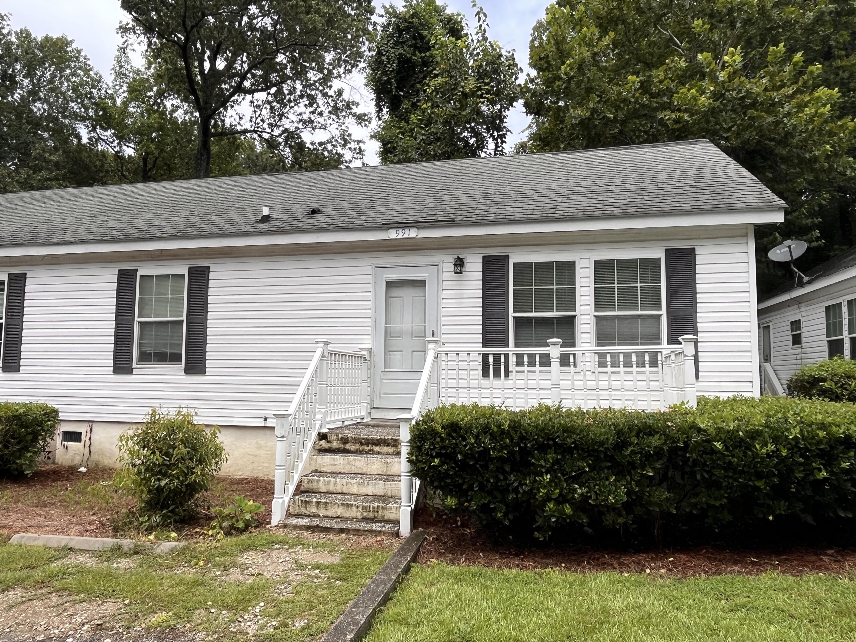 991 Rochelle Avenue Charleston SC 29407
