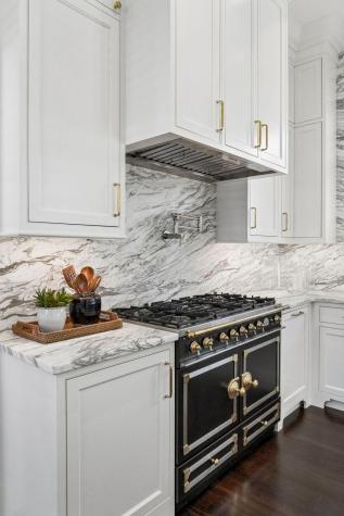21 New Street Charleston SC 29401