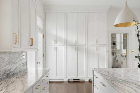 21 New Street Charleston SC 29401